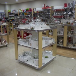 Mesa para Centro de Loja Mesa para Centro de Loja