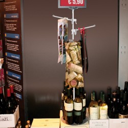 Poster stand com caixilho Poster stand com caixilho