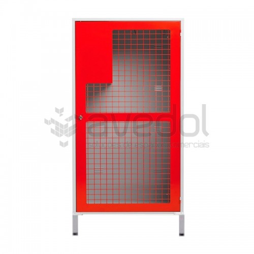Vestiário com Porta de Rede para Bombeiros Mergulhadores