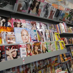 Estante para Loja Revistas e Jornais