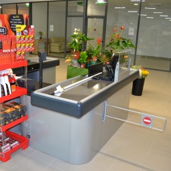 mesa de saída para supermercado mesa de saída para supermercado